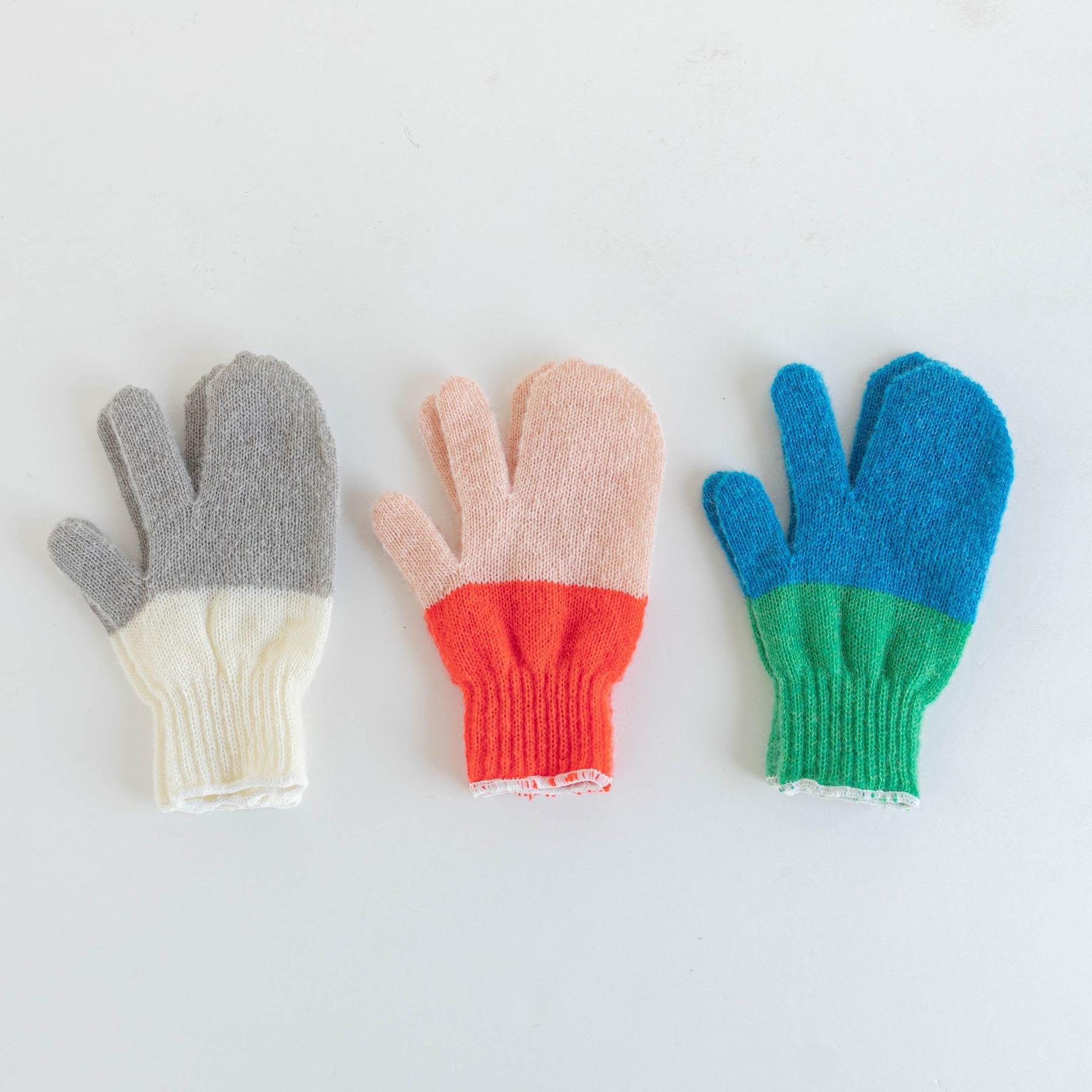 TEMBEA 3FINGERS MITTEN（手袋）｜ファッション雑貨｜オルネ ド フォイユ公式オンラインショップ