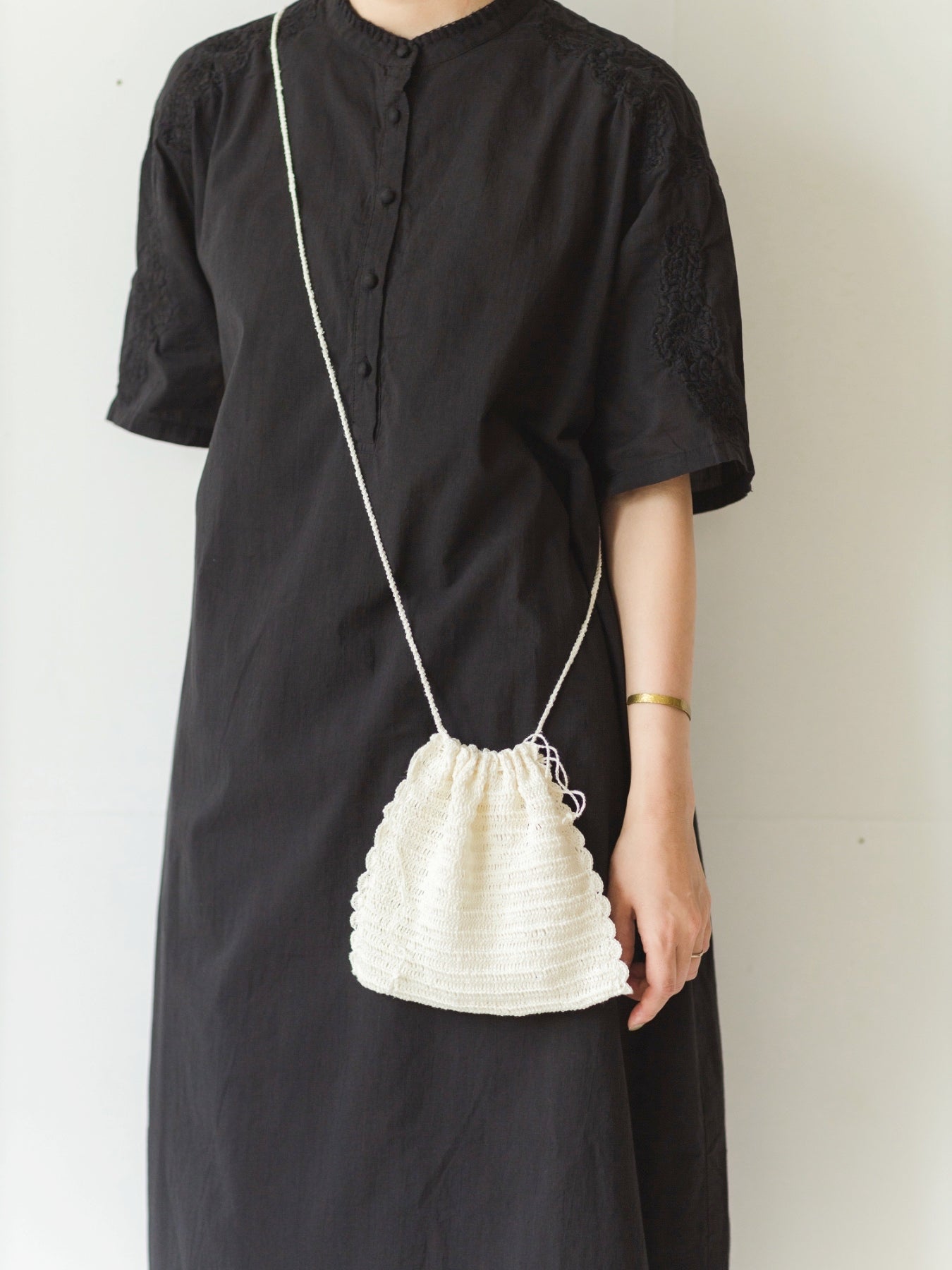 Orné de Feuilles × fog linen work リネンニット 巾着ポシェット