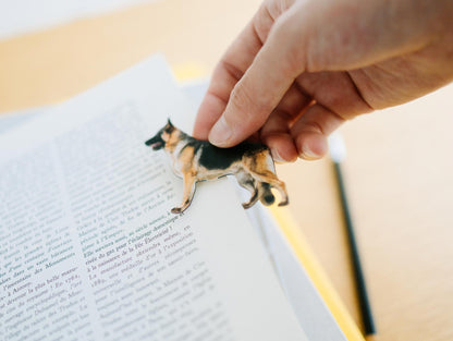 MAGNETIC DOG BOOKMARKS（ブックマーク4個セット）