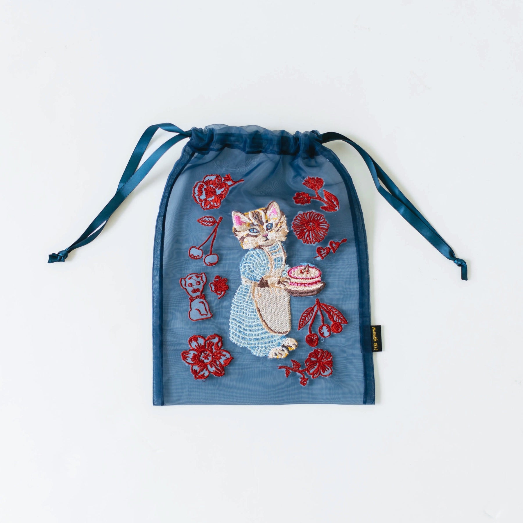 Nathalie Lete／Organdy Drawstring pouch（巾着刺繍ポーチ）｜ポーチ｜オルネ ド フォイユ公式オンラインショップ –  Orné de Feuilles