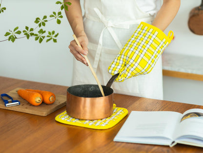 La Carafe KITCHEN GLOVE & POT HOLDER（ミトン&ポットホルダーセット）