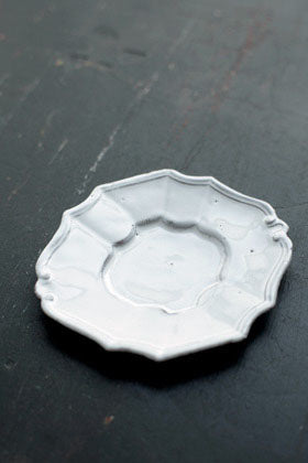 Astier de Villatte Regence／プレート – Orné de Feuilles