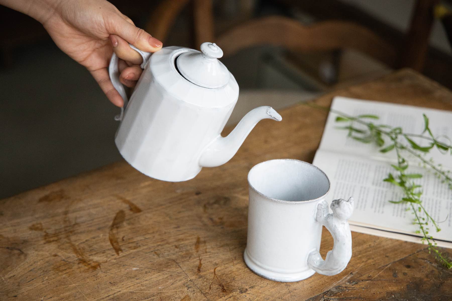 Astier de Villatte Octave – Orné de Feuilles