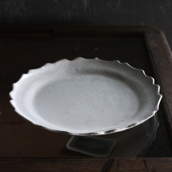 Astier de Villatte Emilie – Orné de Feuilles